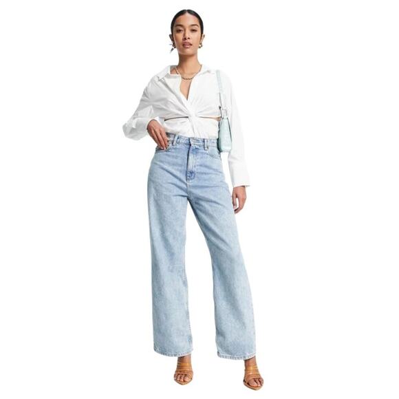 TopShop Shirt Twist Front Bodysuit White Size 6 NWOT $59 MSRP - Picture 1 of 6